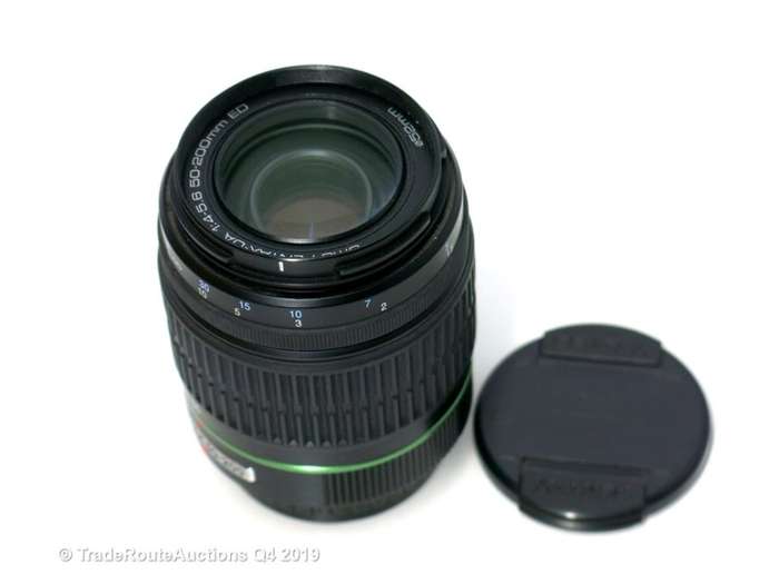 Pentax smc PENTAX DA 50-200mm F4-5.6 ED Lens for PENTAX DSLR CAMERAS