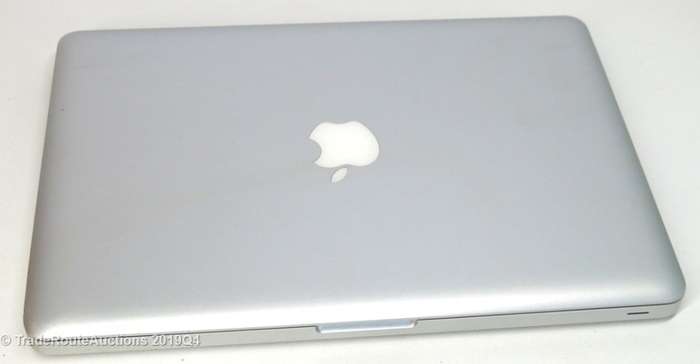MacBook Pro 13.3-inch | Core i5 2.4GHz | 4GB DDR3 RAM | 500GB HDD | INTEL HD GRAPHICS