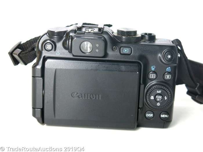 Canon PowerShot G11 Digital Camera with 5x Wide Angle Optical Stabilized Zoom and 2 8 inch LCD