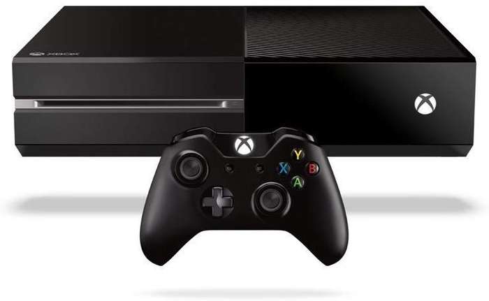 Microsoft Xbox One 500GB Model 1540 Gaming Console + 1 Controller