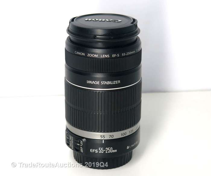 R 2500 VALUE - Canon EF-S 55-250mm IS (Image Stabilizer) Lens for Canon DSLR Cameras