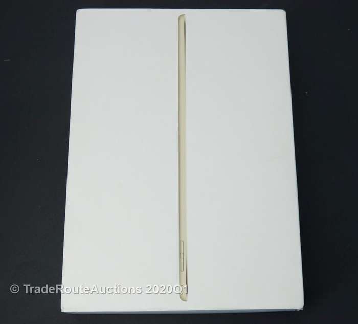 BOXED -IPAD AIR | 16GB | 4G CELLULAR | WiFi | MD791HC/A | SPACE GREY | APPLE  ***  RETINA DISPLAY  *