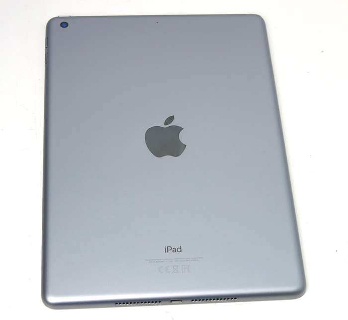 Apple iPad 6th Gen 2018 | MR7F2HC/A | WiFi  only | 32GB | Space Grey | A1893 | RETINA IPad6