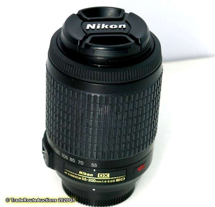 Nikon AF-S NIKKOR 55-200mm VR [ VIBRATION REDUCTION ] LENS