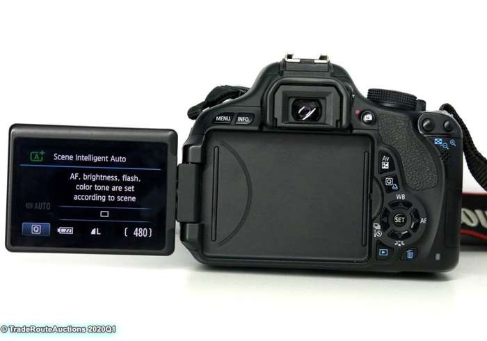 Canon EOS 600D DSLR CAMERA with Canon 18-55 Lens Camera Kit