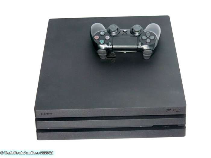 Sony Playstation 4 Console Pro 1TB [cuh7016b] PS4 PRO + 1 Wireless Controller