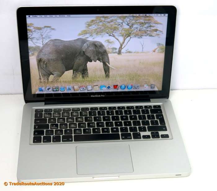 MacBook Pro 13.3-inch | Core i5 2.4GHz | 4GB DDR3 RAM | 128GB SSD | INTEL HD GRAPHICS
