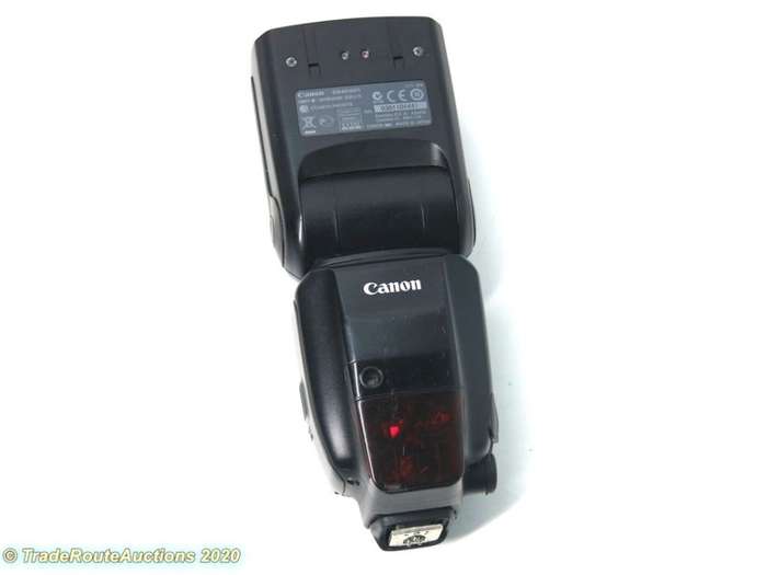 Canon Speedlite 600EX-RT Flash for Canon Cameras      ** R1 NO RESERVE **