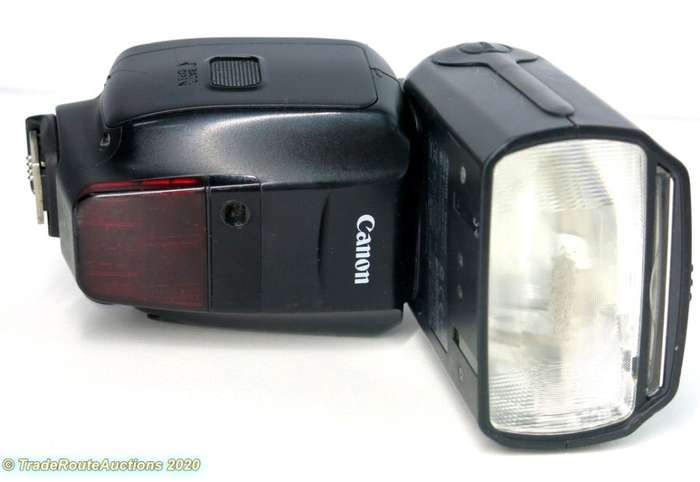 Canon Speedlite 600EX-RT Flash for Canon Cameras      ** R1 NO RESERVE **
