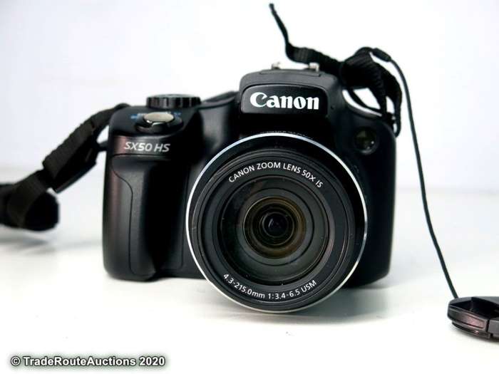Canon PowerShot SX50 HS DIGITAL CAMERA 24-1200mm IMAGE STABILIZER Lens COMPACT 50X ZOOM