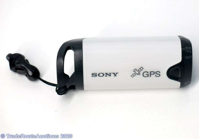 Sony GPS-CS1 GPS Device for CyberShot Digital Cameras (Geotagging)