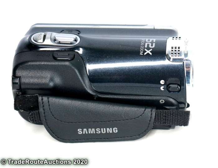 Samsung Hmx-F900 52x Optical Zoom Hd Recording Hdmi Camcorder