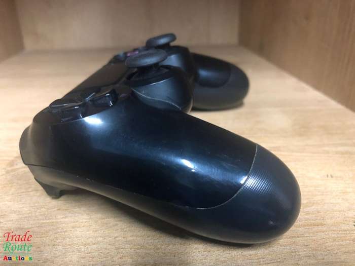 PS4 DUALSHOCK 4 Wireless Controller - for the PlayStation 4