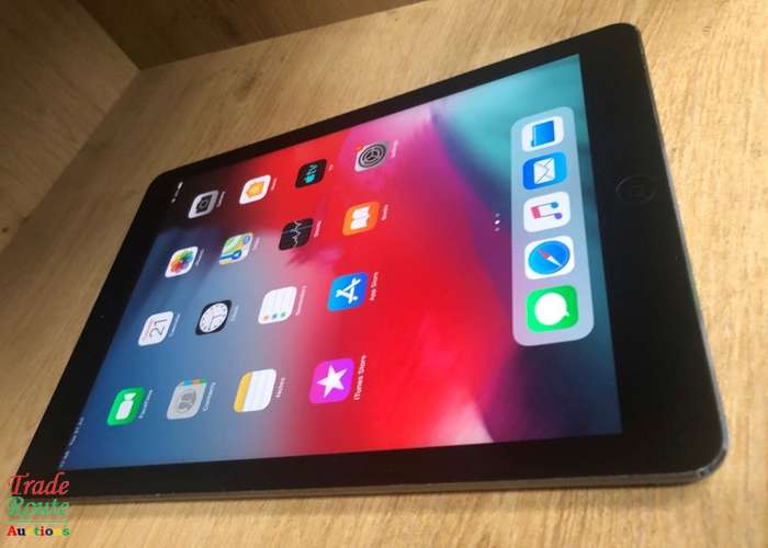 IPAD AIR | 16GB | WiFi | MD785HC/A | SPACE GREY | APPLE  ***  RETINA DISPLAY  ***