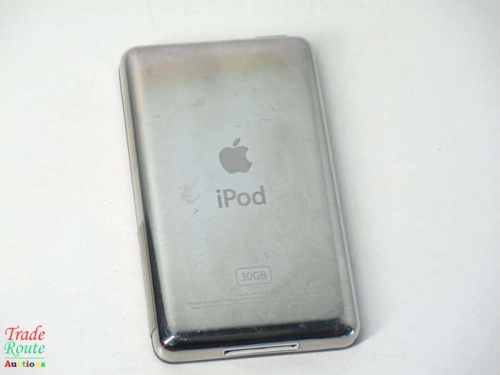 Apple iPod classic 5th Generation Black MA446 | A1136  | 30GB