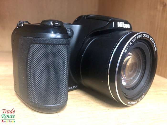 NIKON COOLPIX L810 16.1 Megapixels HDMI 26 X ZOOM Digital Camera