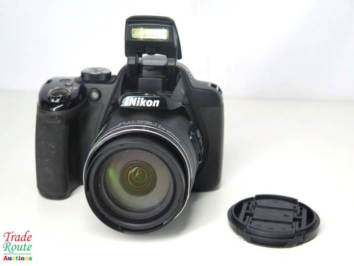 Nikon CoolPix P530 16 MP CMOS Digital Camera with 42x Zoom Lens and Full HD