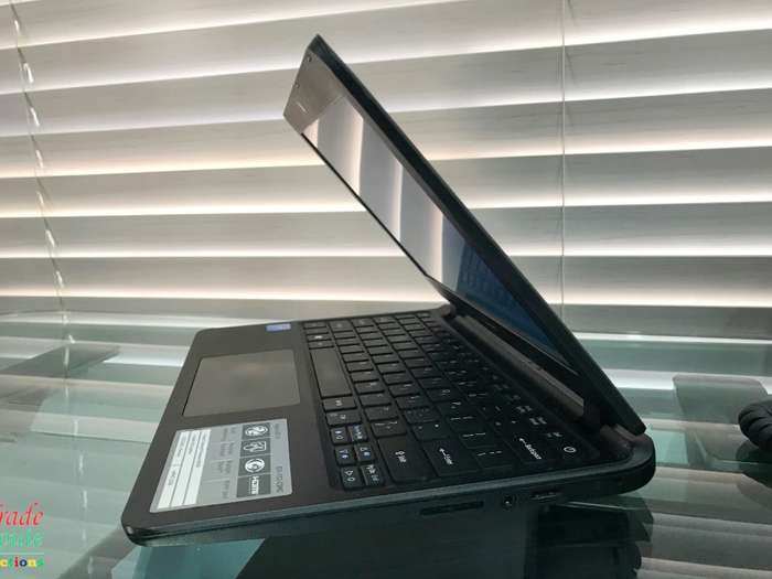 Acer Aspire ES11 ES1-132 11.6-Inch Notebook - (Intel Celeron N3350, 2GB RAM, 32 GB eMMC, Windows 10