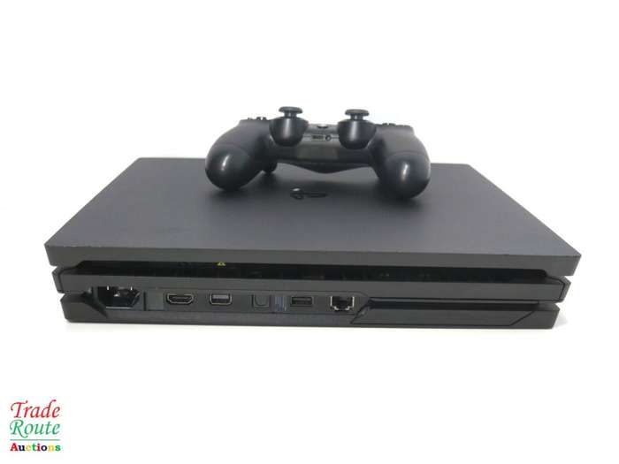 Sony Playstation 4 Console Pro 1TB [cuh7116b] PS4 PRO + 1 Wireless Controller