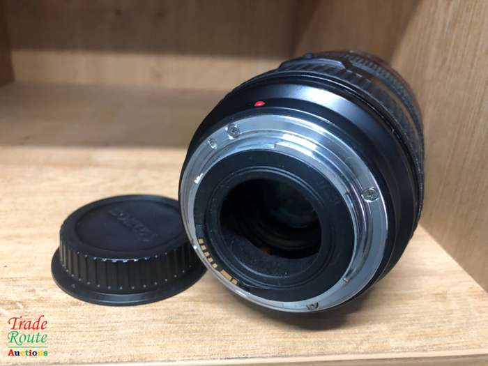 Canon EF 28-70mm f/2.8 L USM Zoom Lens for Canon FULL FRAME DSLR Cameras