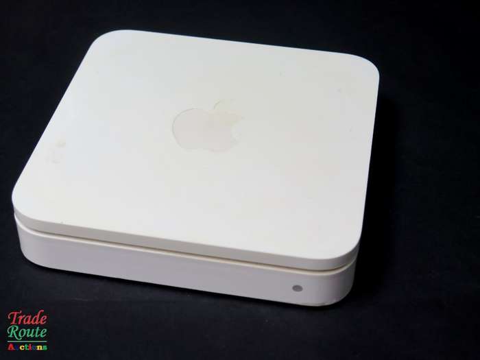 Apple Airport Extreme A1354 Wireless Router Base Station