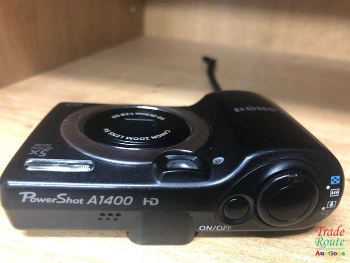 CANON PowerShot A1400 16.0 MP with 5x Digital IS Zoom 28mm Wide-Angle Lens - BLACK
