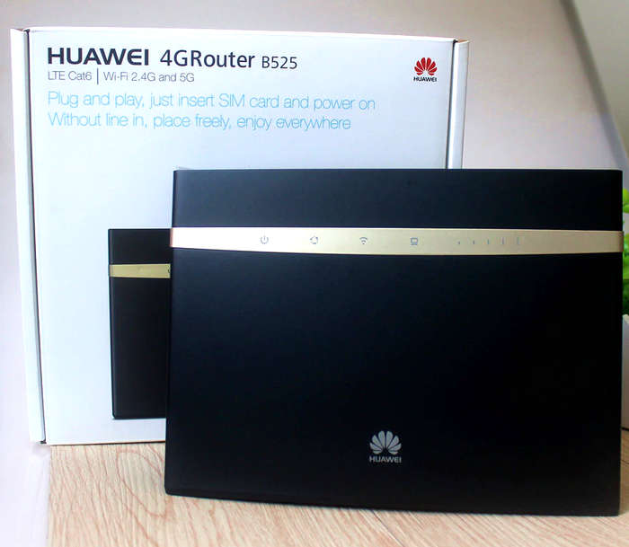 Huawei B525 4G LTE WiFi Modem Wireless Router