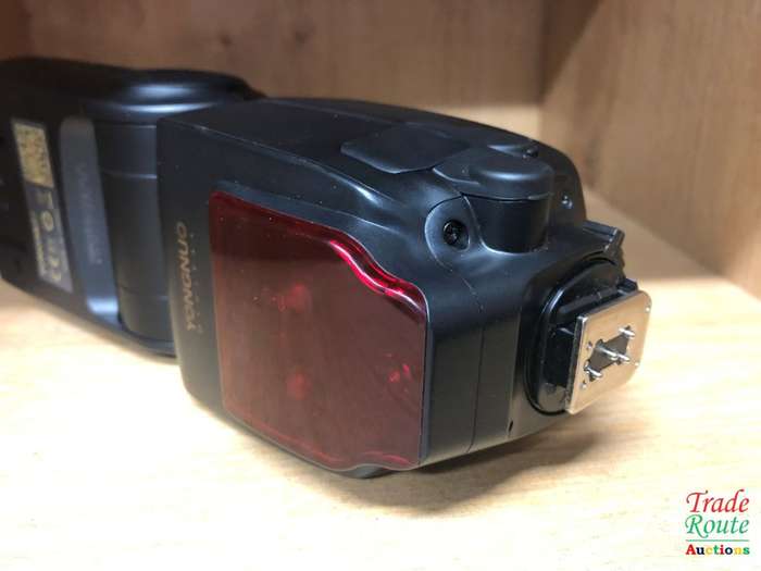 BOXED - Yongnuo YN-685 TTL HSS Speedlight Flash for NIKON