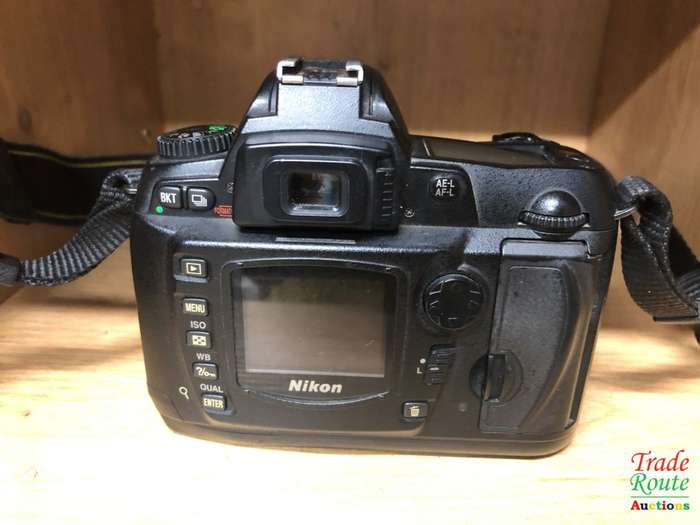 NIKON D70 Professional Digital SLR camera body only