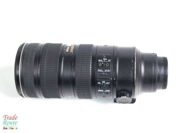 Nikon 70-200mm f/2.8G ED VR II AF-S Nikkor Zoom Lens For Nikon Digital SLR Cameras