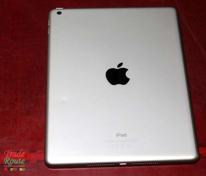Apple iPad 6th Gen 2018 | MR7F2HC/A | WiFi  only | 32GB | Space Grey | A1893 | RETINA IPad6