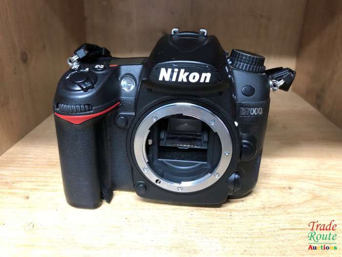 NIKON D7000 DSLR CAMERA Body (ONLY) 16.2 Megapixels