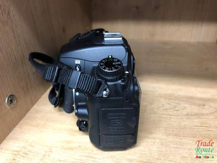 NIKON D7000 DSLR CAMERA Body (ONLY) 16.2 Megapixels
