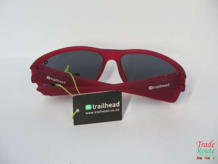 Trailhead MATTERHORN RED Polarised Sunglasses - POUCH