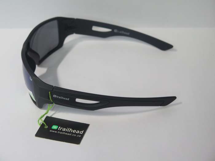 Trailhead WEISSHORN-BLK  Polarised Sunglasses - POUCH