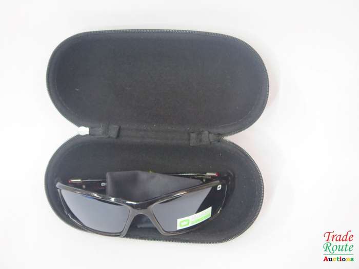TrailHead EIGER - GREY Polarised Sunglasses -HARD CASE