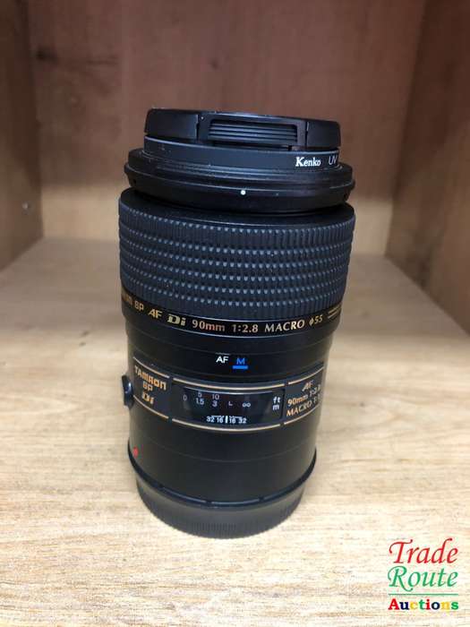 Tamron 272E Di SP 90mm f/2.8 Macro 1:1 AF Di Lens for CANON DSLR Cameras