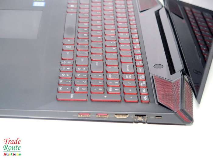 Lenovo Ideapad Y700 Gaming FULL HD Laptop | GEFORCE GTX 960M + INTEL HD 530 | Core i7 ** MONSTER