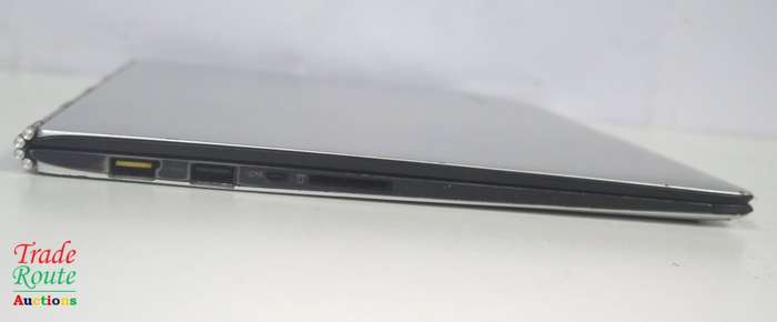 Lenovo YOGA 3 pro 13` Laptop QHD+ 3K Display | Intel Core m-5Y70 1.1Ghz | 8GB RAM |  512GB SSD