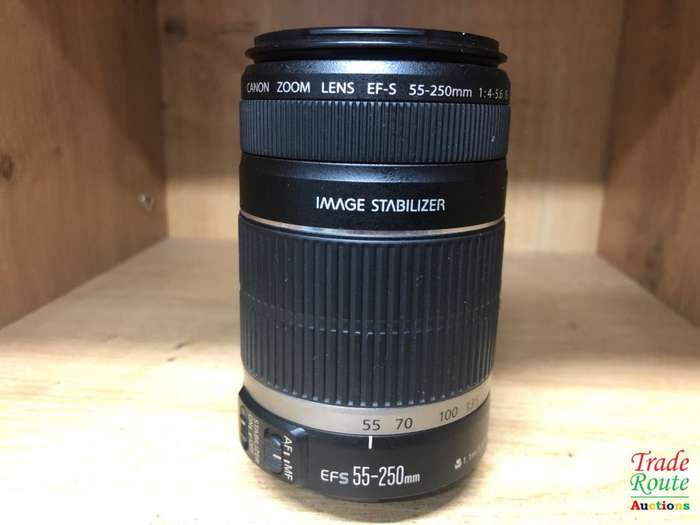 Canon EF-S 55-250m IS (Image Stabilizer)  Lens for Canon DSLR Cameras