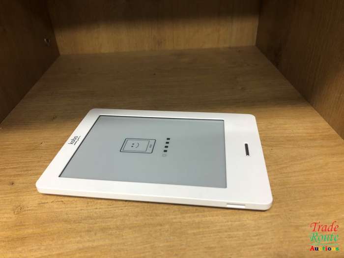 Kobo Touch N905-KBO-W - PEARL WHITE IN BOX