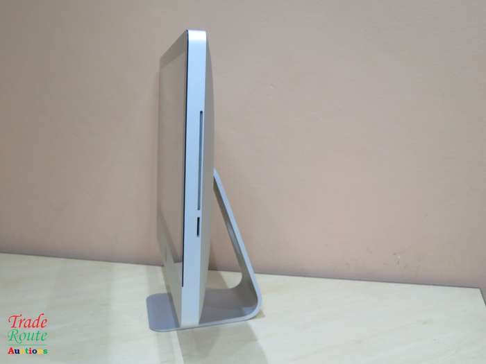 iMAC Apple | 21.5 INCH | Core i5 2.7Ghz 12GB RAM 1TB HDD * AMD Radeon HD Graphics