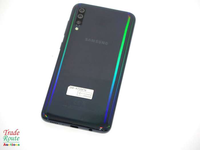 SAMSUNG Galaxy A70 SmartPhone [SM-A705FN] - 128GB - Read Description