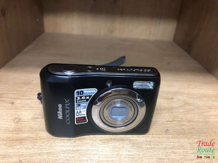 Nikon Coolpix L20 10MP Digital Camera with 3.6 Optical Zoom and 3 inch LCD