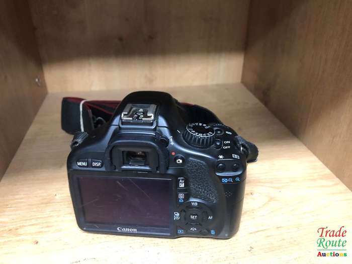 PLZ READ - Canon EOS 550D Digital SLR camera Kit with Canon 18-55 Lens