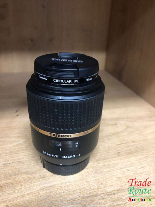 Tamron SP 60mm f/2 Di II 1:1 Macro Lens for NIKON CAMERAS