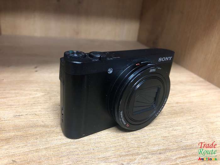 Sony Cyber-shot DSC-WX500 18.2MP Digital Camera (Black)