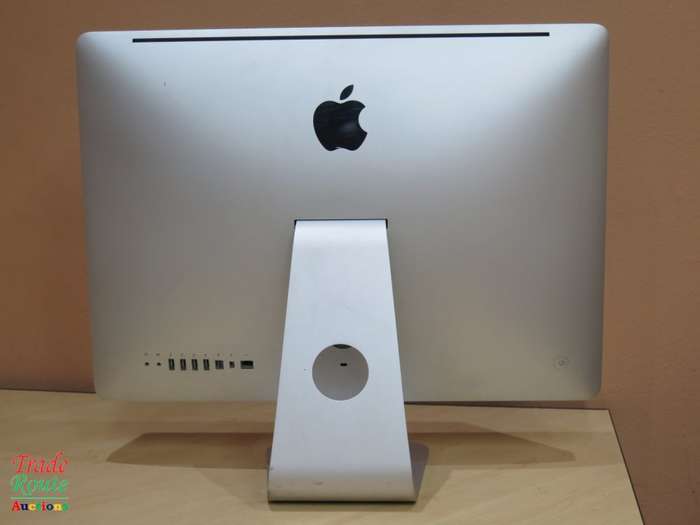 iMAC | 21.5 INCH | Core i5 2.5Ghz 16GB RAM 1TB HDD * AMD Radeon HD Graphics
