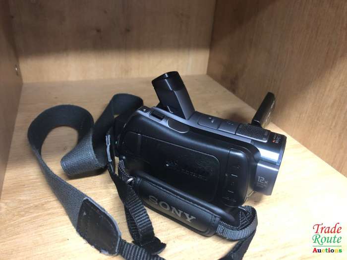 Sony HDR-SR12 120GB Hybrid HDD/Memory Stick FULL HD Camcorder Sony HDR-SR12 120GB Hybrid HDD/Memory