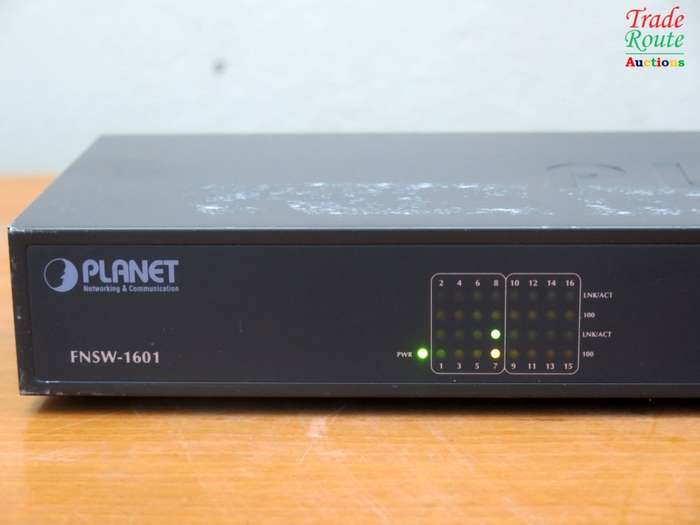 Planet Networking FNSW-1601 16-Port 10/100Mbps Ethernet Switch
